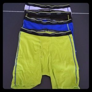 4 Pairs! New Hanes boxer briefs